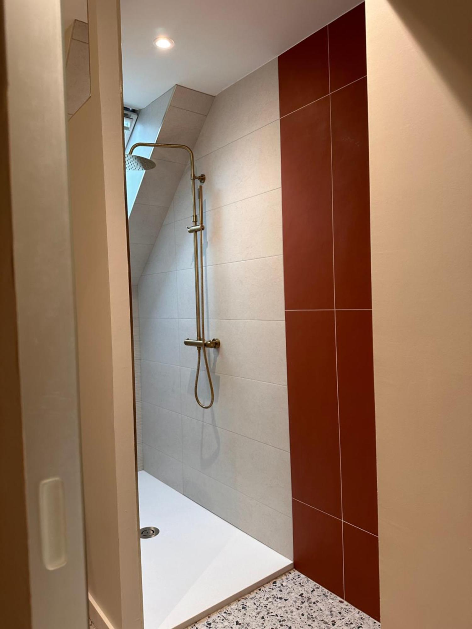 Grand Appartement Ultra Moderne Plein Centre, Plage A Pieds, Avec Parking Concarneau Exteriör bild
