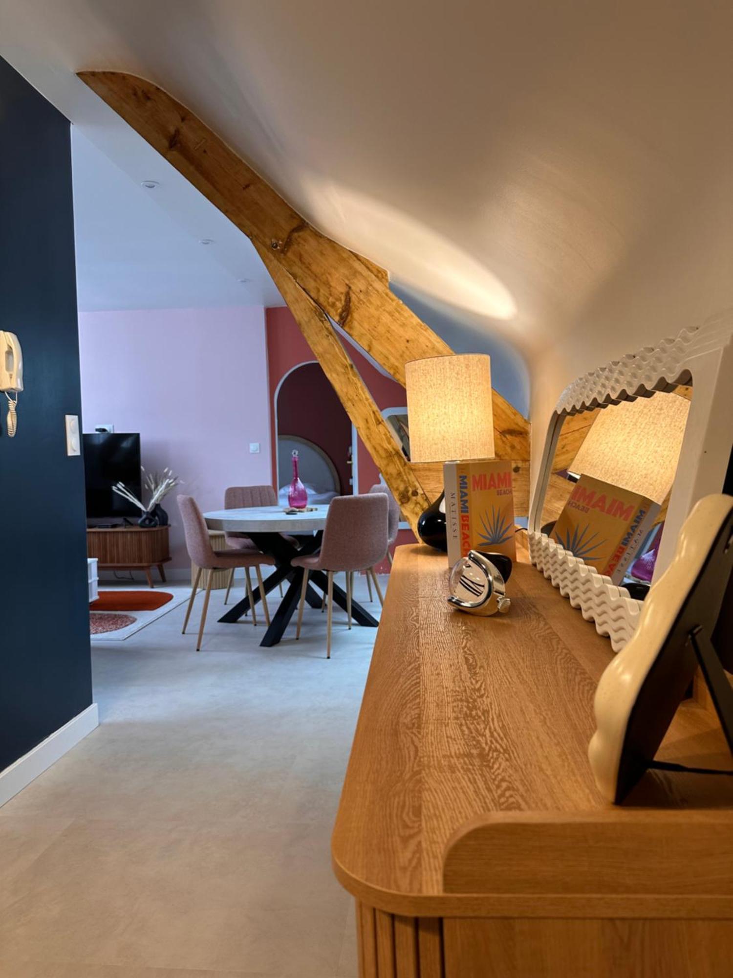 Grand Appartement Ultra Moderne Plein Centre, Plage A Pieds, Avec Parking Concarneau Exteriör bild